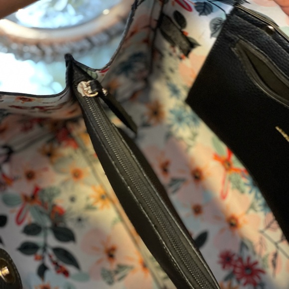 Nanette Lepore purses - Picture 8 of 11